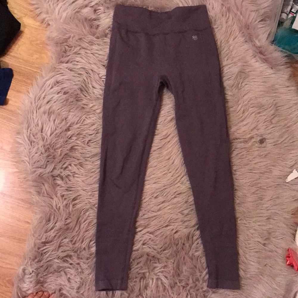 Forever 21 purple leggings NEVER WORN NO TAGS